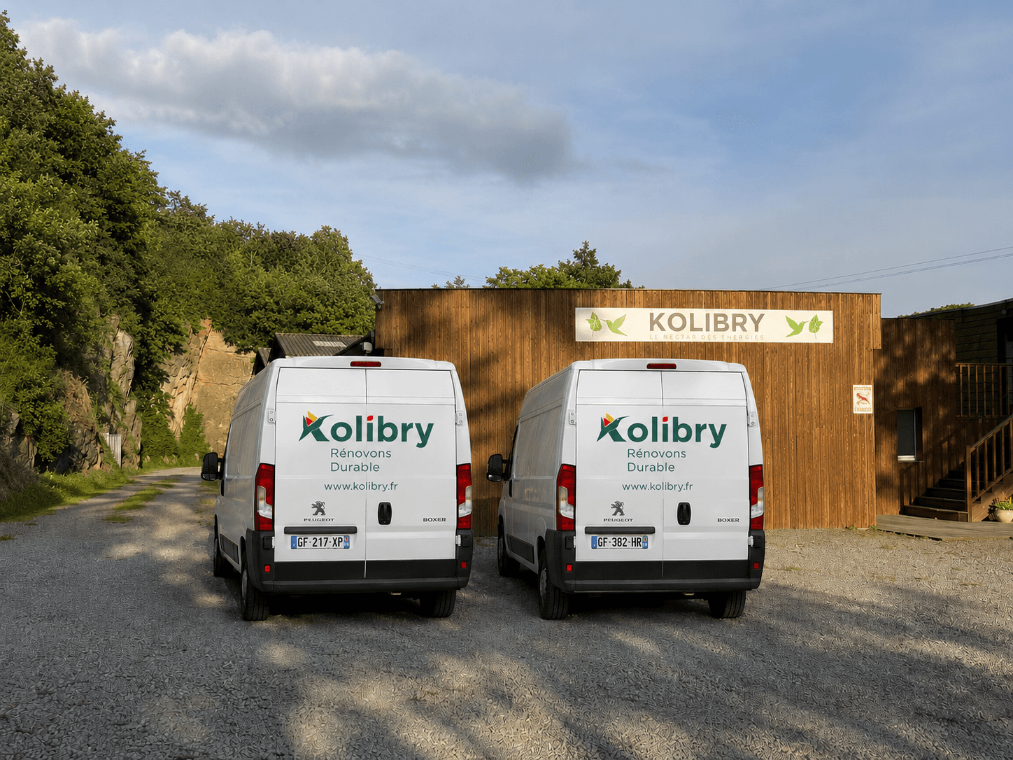 L'équipe Kolibry devant le camion — Rennes Bretagne